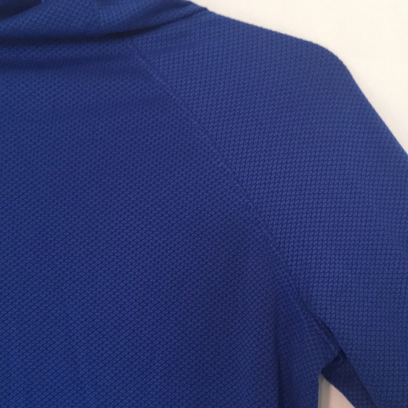 Oiselle XS long sleeve running shirt - Picture 3 of 9